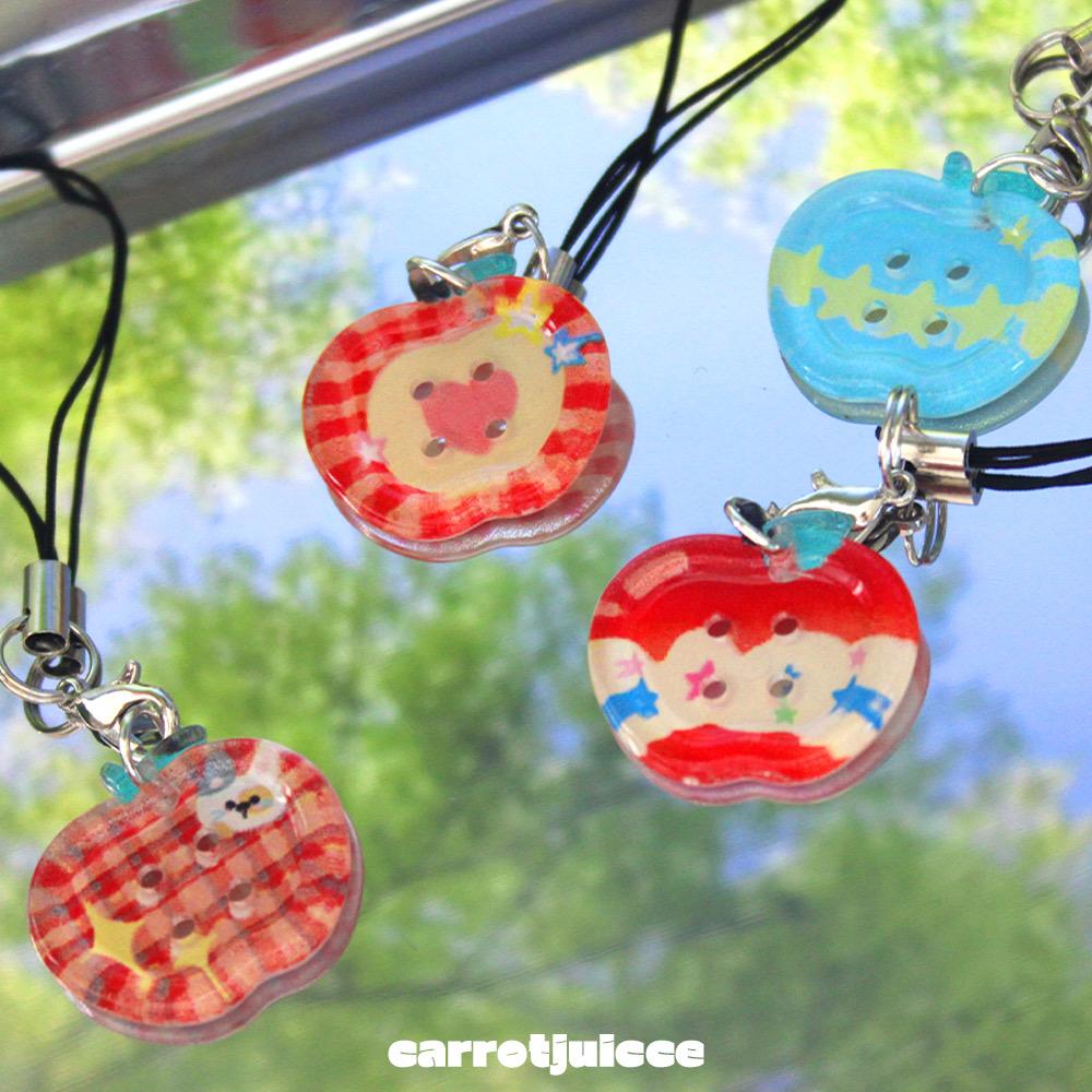 [당근주쓰] 사과 단추 아크릴 키링 키홀더 과일 애플 미니 투명 열쇠고리