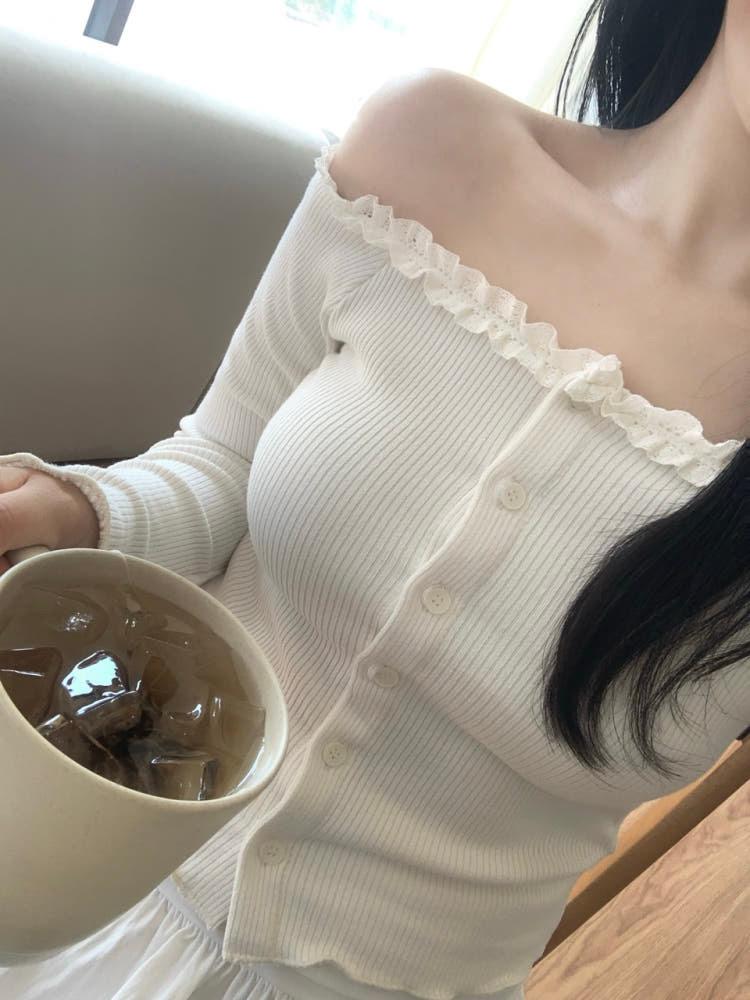 뮤레 프릴 레이스 오프숄더 가디건
