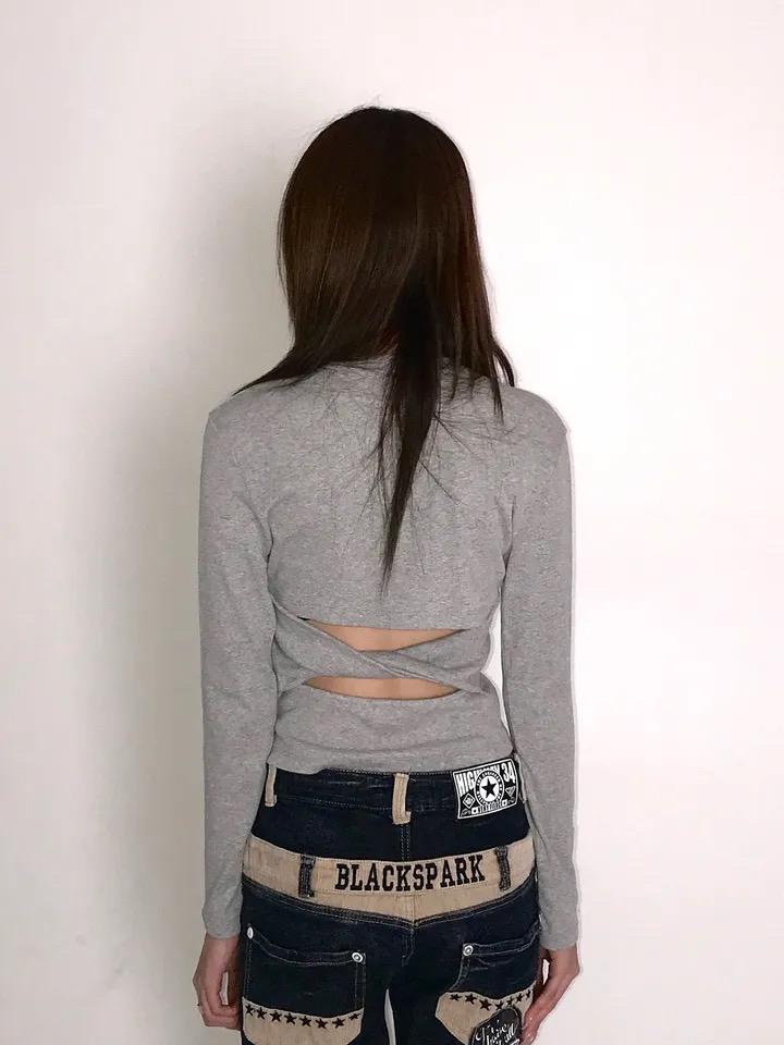 Back Cut-Out Long Sleeve