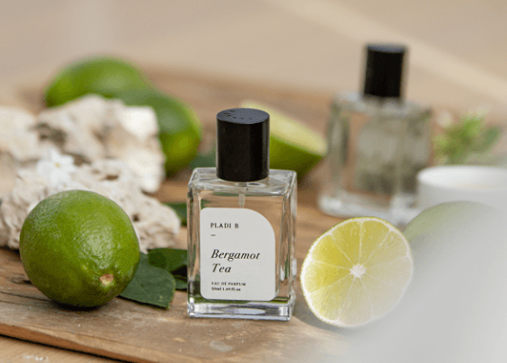부드러운 차 향 시트러스 향수 <베르가못 티>
