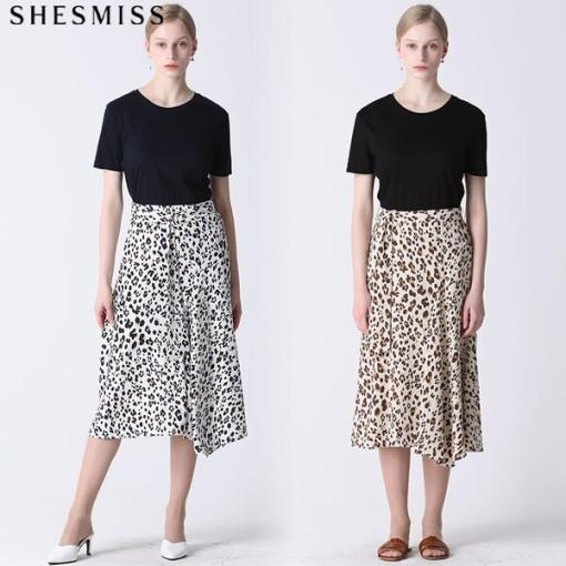 [쉬즈미스] 벨티드 레오파드 배색 플레어 원피스