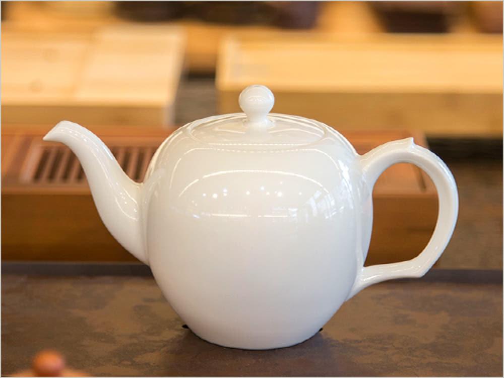 청백원 대만 삼희 백자 은향호 550ml 다관 티포트