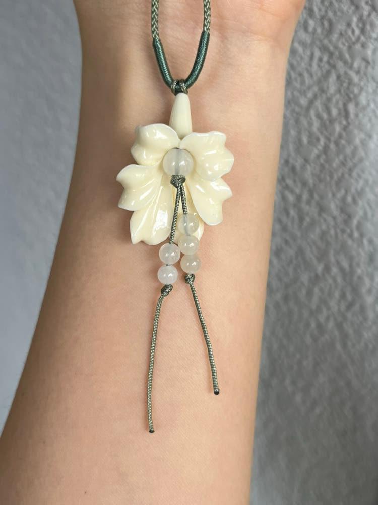 치치포유 자체제작 숲속의 꽃 목걸이