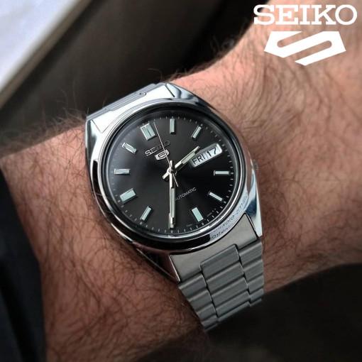 세이코 5 오토메틱 블랙 디알 워치 SNXS79K1