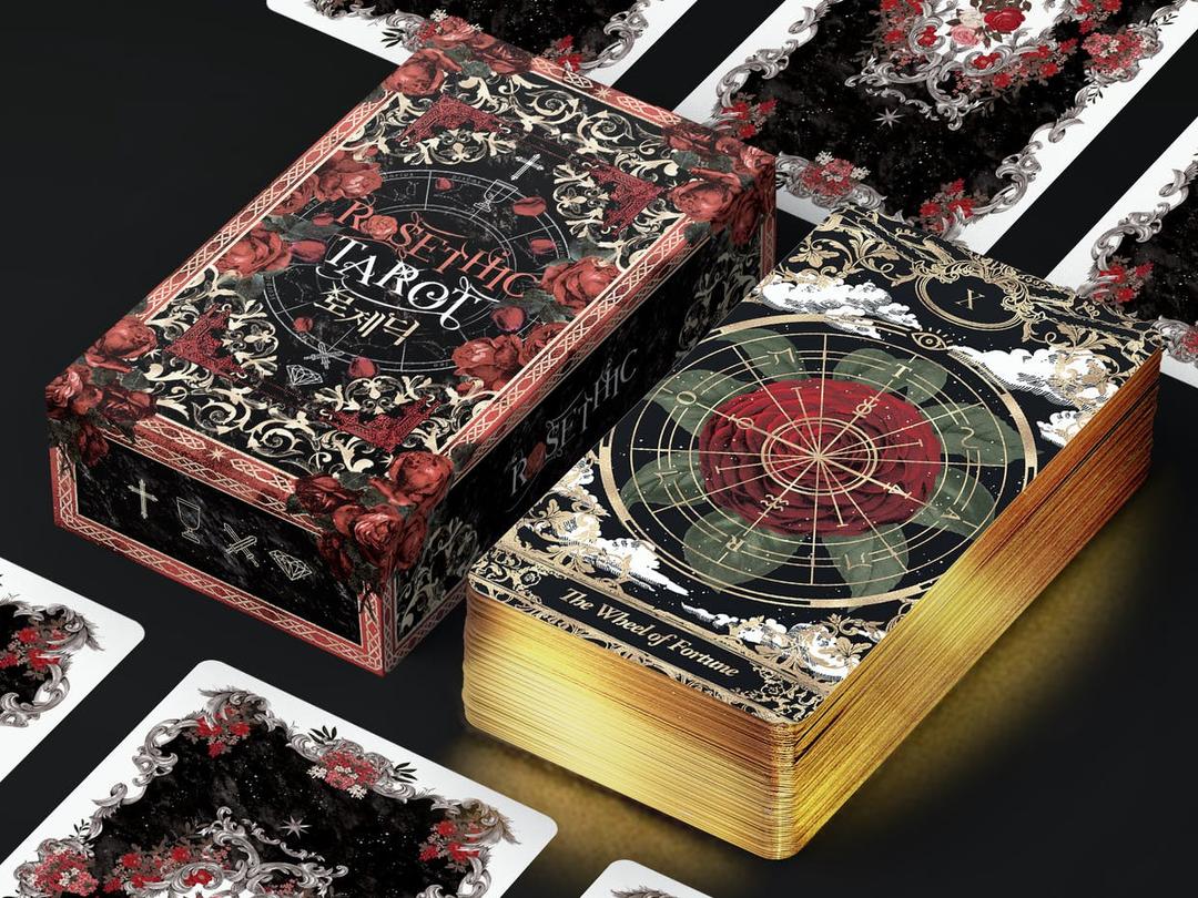 읽기 쉽고 화려한 '덕질 타로' [로제딕]