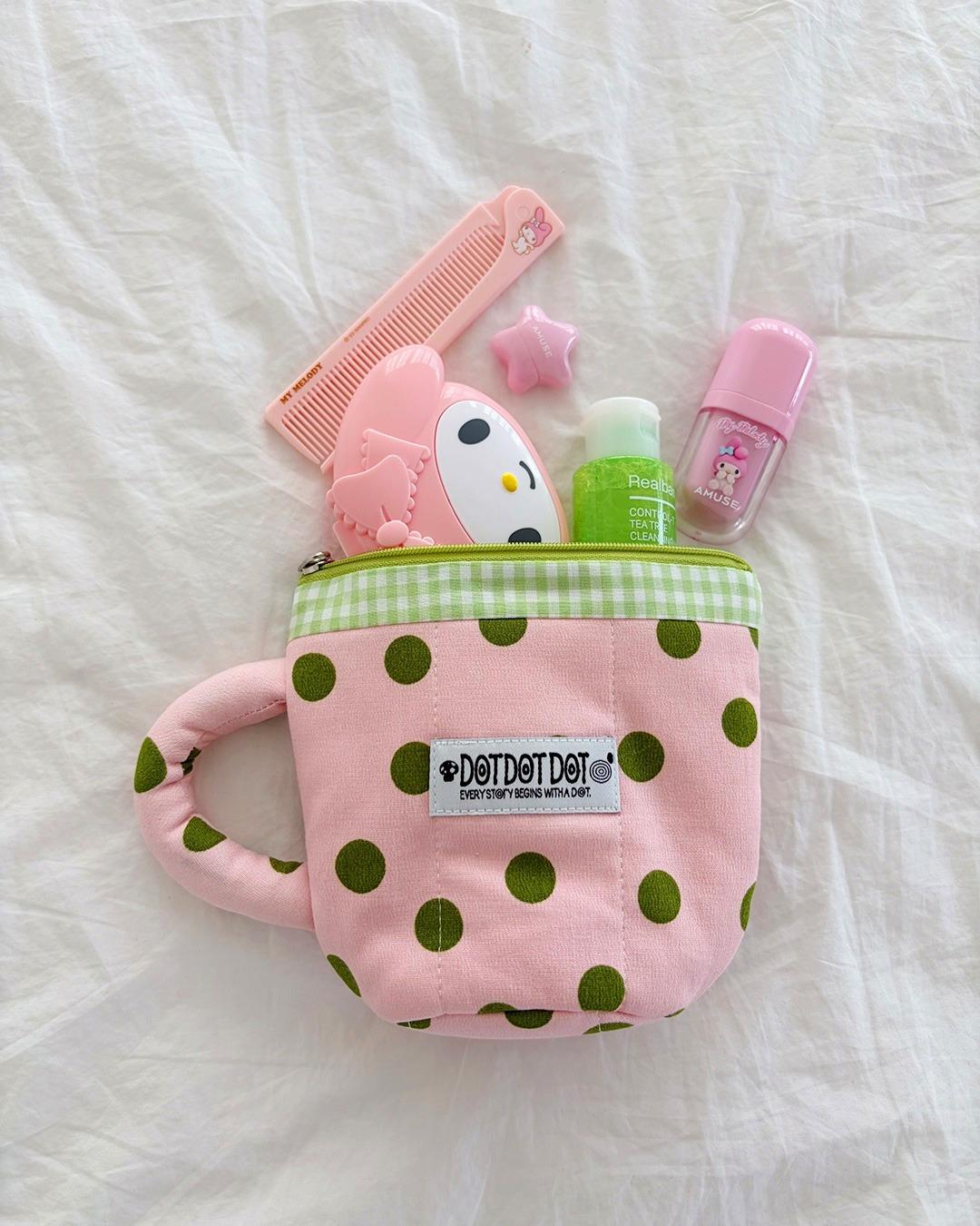 Muglet Pouch (Strawberry Latte)