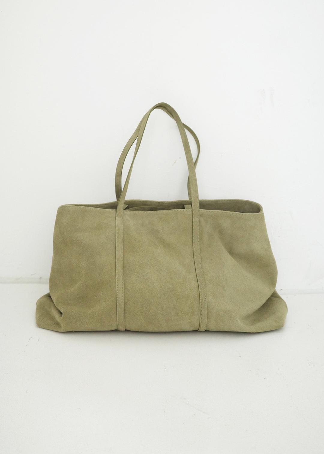 [ 4차 리오더 ] [ 11/28 순차출고 ] L SUEDE TOTE BAG [TAUPE]