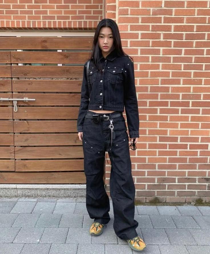 Pin by 𝒢 on fashion inspiration | Cool street fashion, Denim outfit, Aesthetic fits