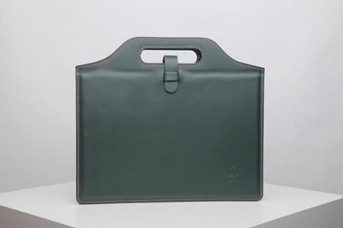 클래식 라인드 백