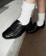 r. 901 whispering sneakers / black