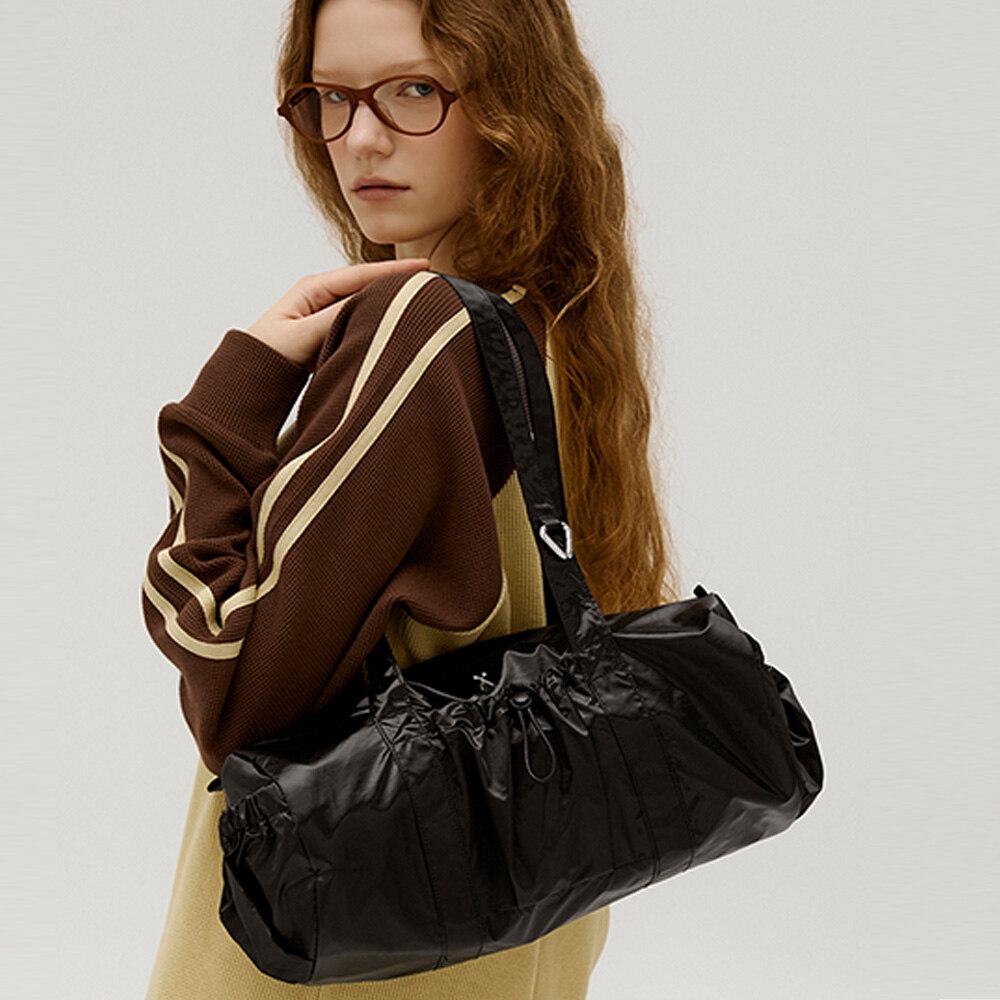 Lightweight Glam Duffle Bag Black