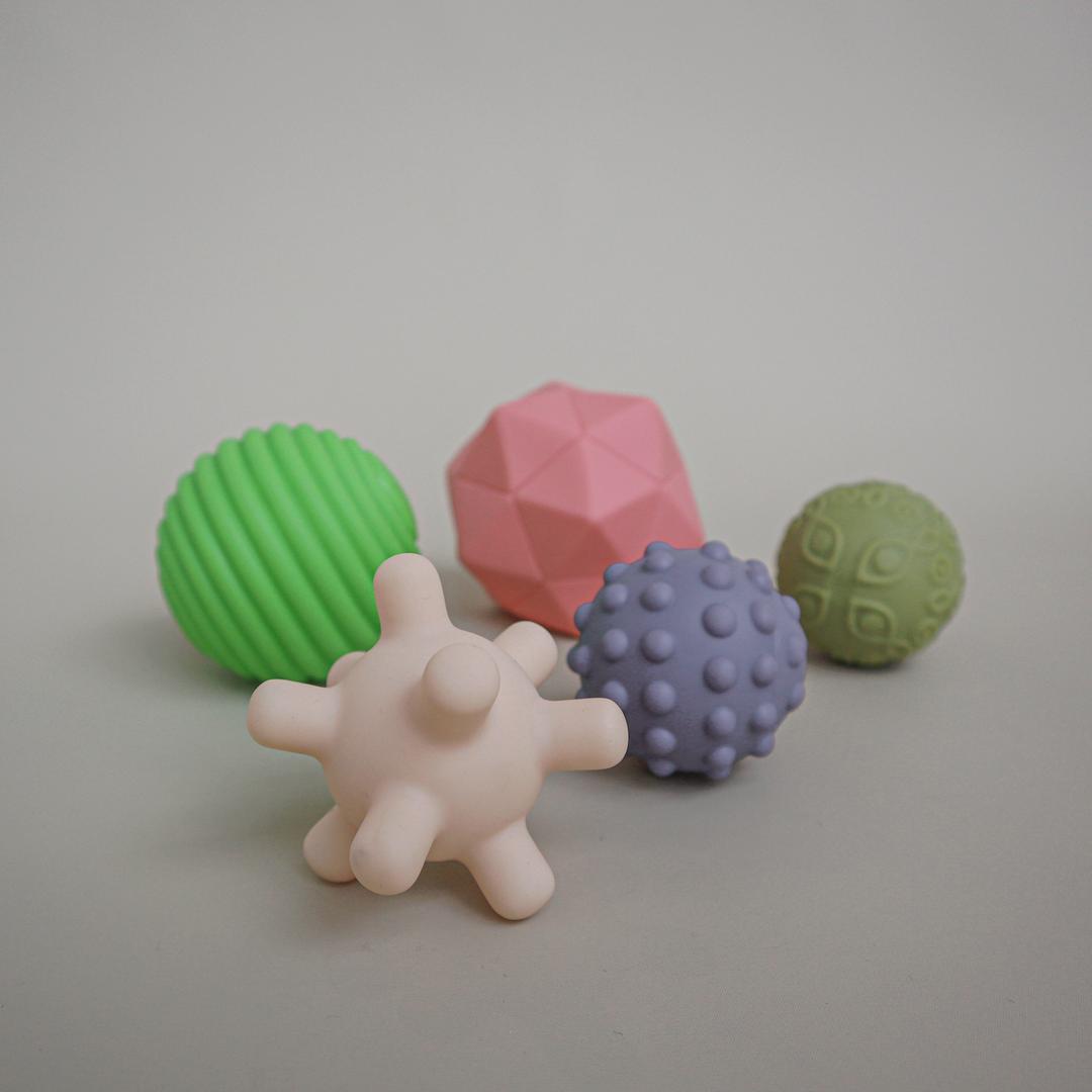 S O F T P U S H B A L L