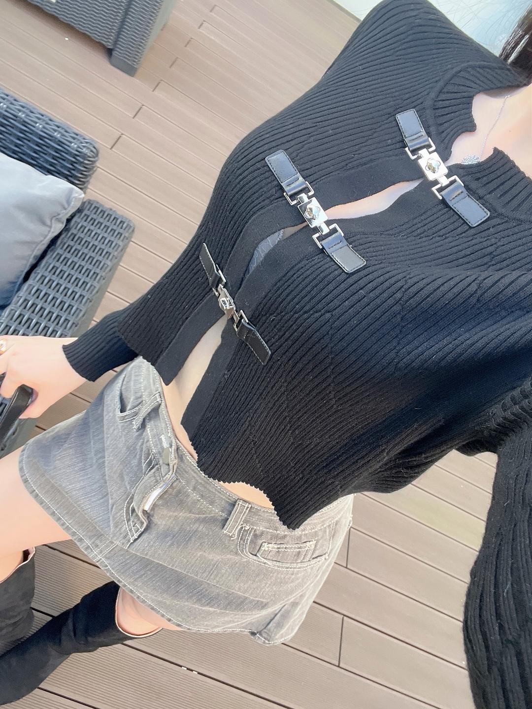 팜므 아일렛 메탈 버클 고리 가디건 (수입)