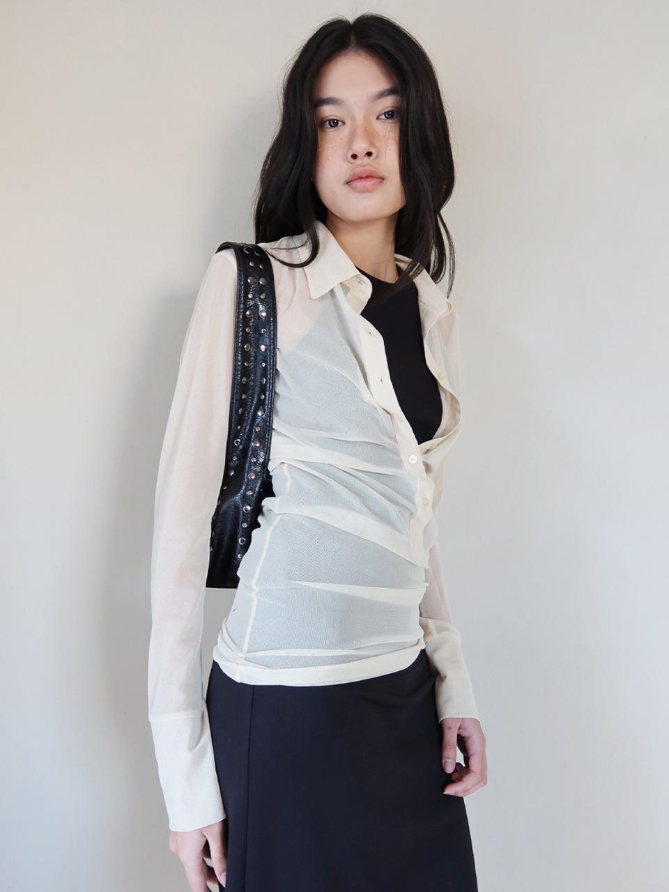 See-through Collar T-shirts_Beige