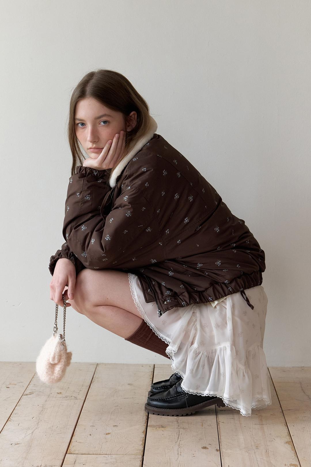 Gather Flower Puffer (Brown)