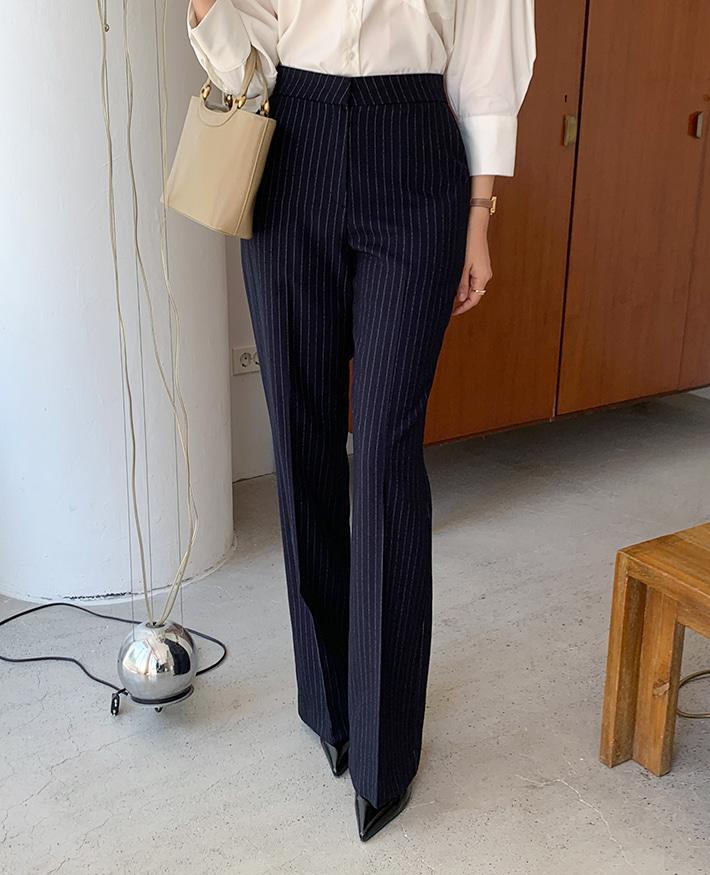 [the J.Soo] 스트라이프 더라인 슬랙스