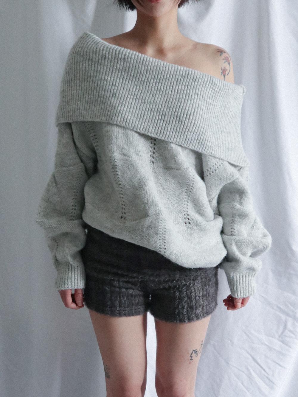 Diamond Off-Shoulder Knit - 3C