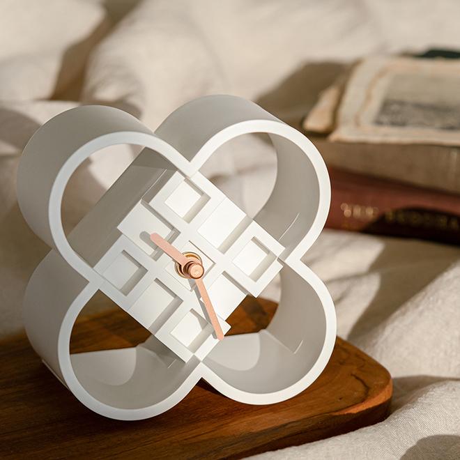 연화문양 탁상시계