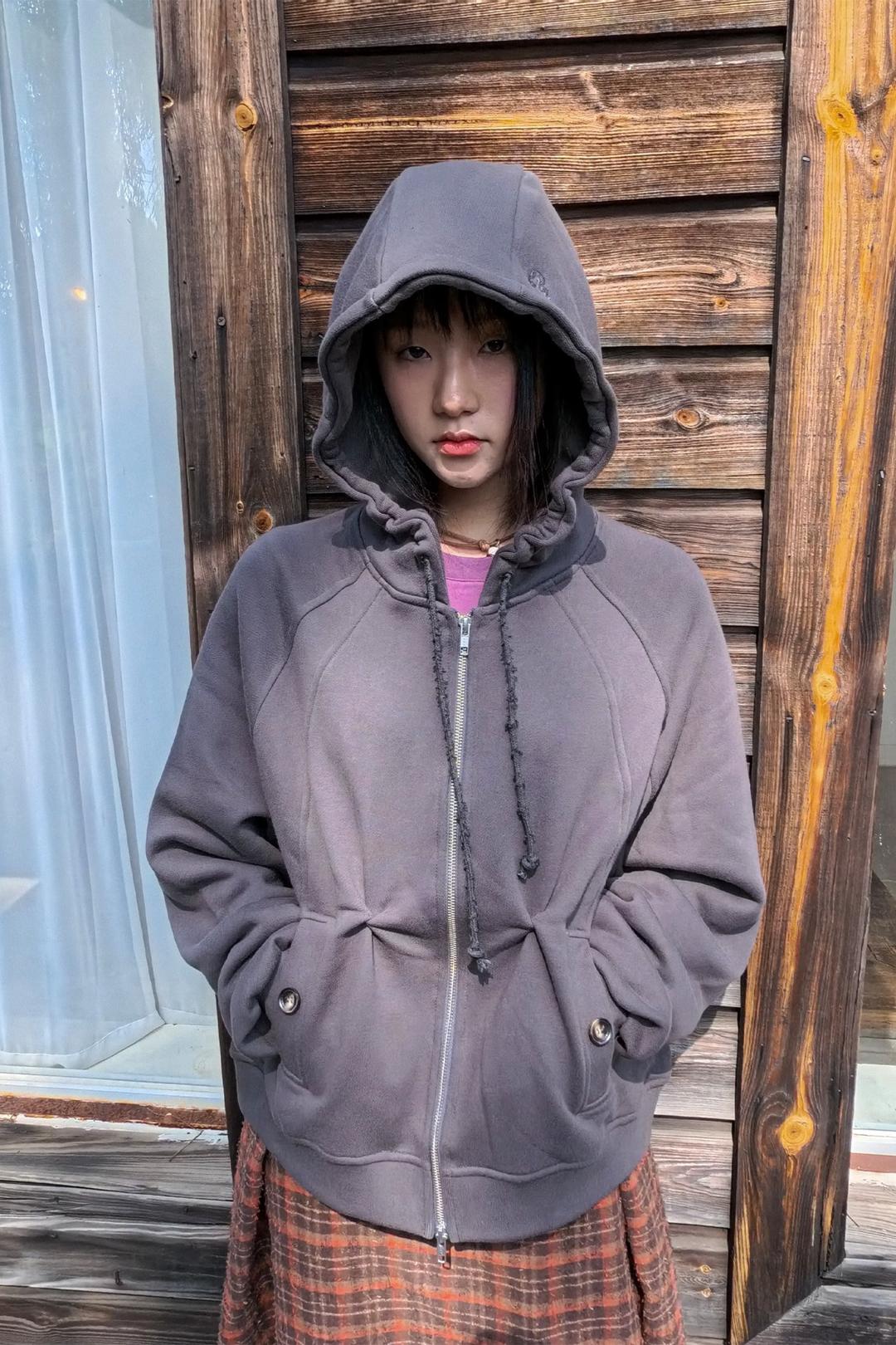 Twist-pinched hoodie zip-up (charcoal grey)
